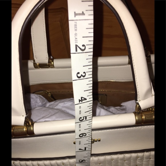 βοΈβοΈβοΈ3X HPβοΈβοΈβοΈ NWT π―% Authentic Coach Quilted Grace Satchel with Rivets - Picture 8 of 16
